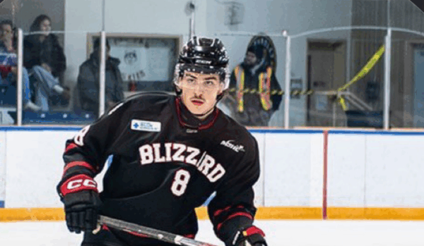 Larkins Advances to University of Quebec
